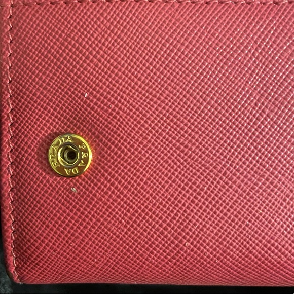 🌺Auth PRADA Fiocco Saffiano Wallet Peonia🌺 - Picture 6 of 16